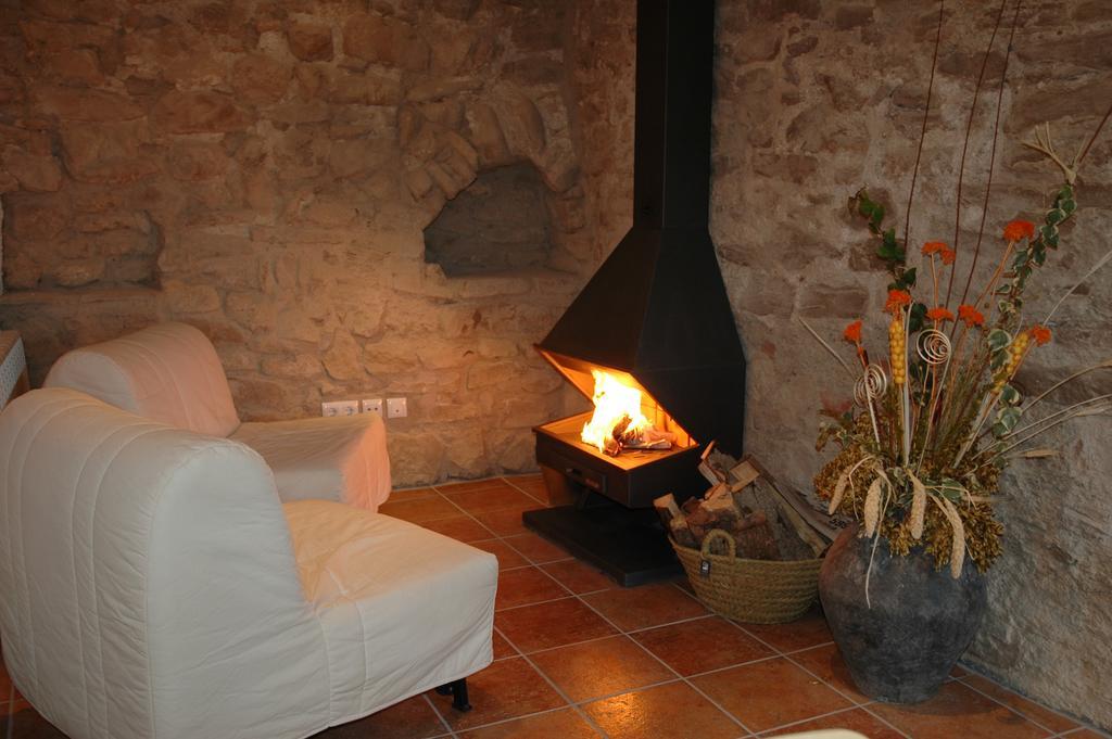 Casa Con Chimenea Y Vista Al Valle - Cal Valeriet Montsonis エクステリア 写真
